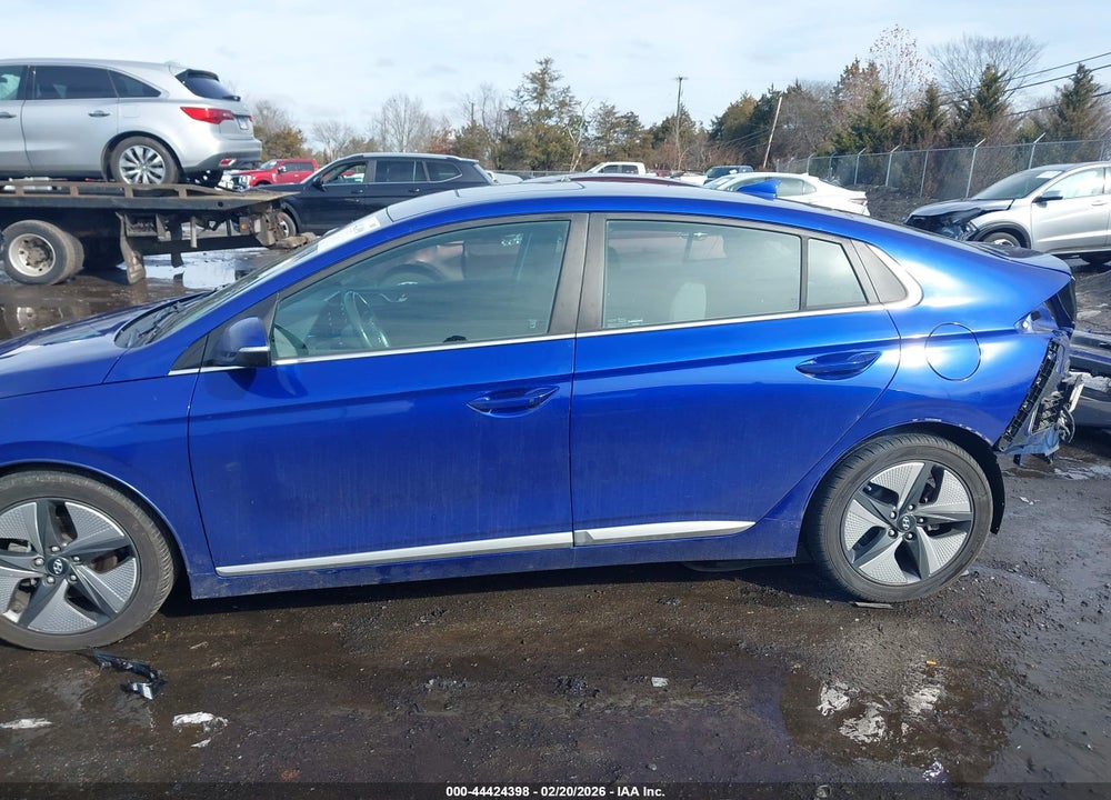 2022 HYUNDAI IONIQ HYBRID SEL VIN: KMHC85LC4NU269719