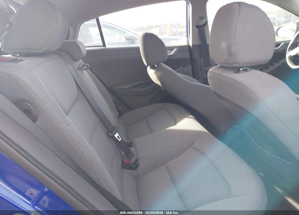 2022 HYUNDAI IONIQ HYBRID SEL VIN: KMHC85LC4NU269719