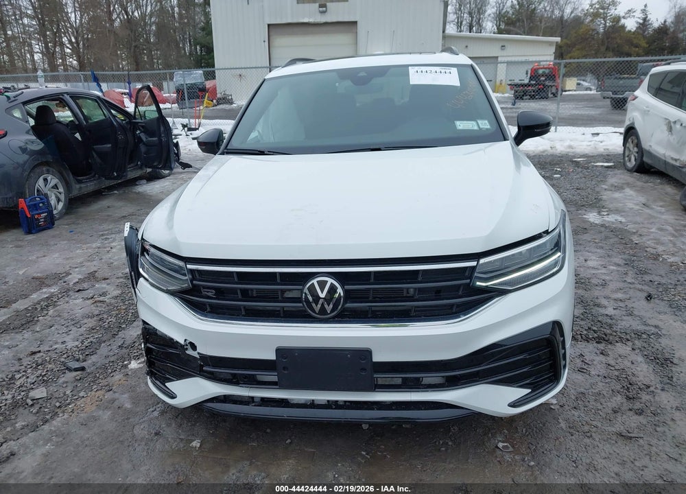 2024 VOLKSWAGEN TIGUAN 2.0T SE R-LINE BLACK VIN: 3VV8B7AX4RM062904