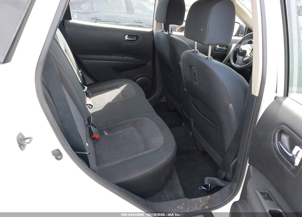 2014 NISSAN ROGUE SELECT S VIN: JN8AS5MT6EW104615