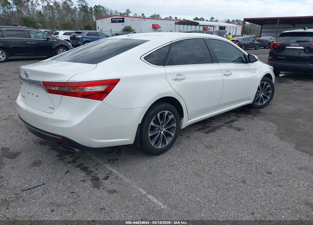 2018 TOYOTA AVALON XLE VIN: 4T1BK1EB5JU269751