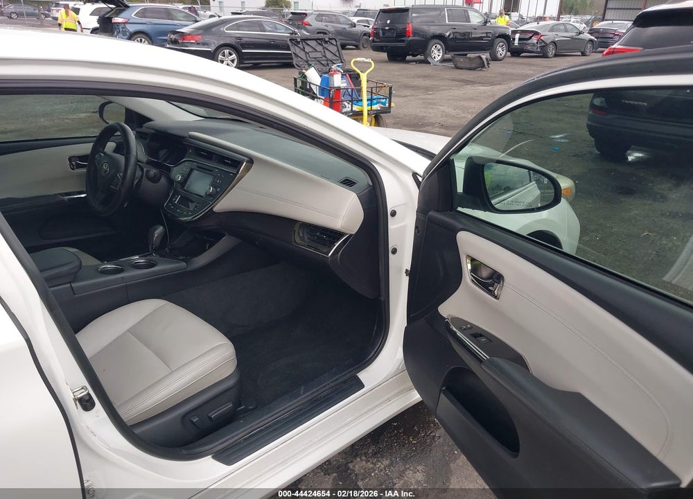2018 TOYOTA AVALON XLE VIN: 4T1BK1EB5JU269751