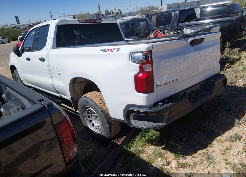 2025 CHEVROLET SILVERADO 1500 4WD  STANDARD BED WT VIN: 1GCRKAED3SZ201313