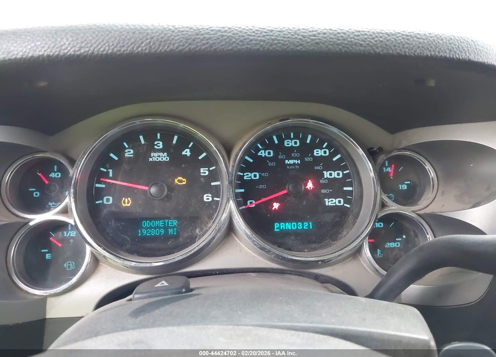 2008 CHEVROLET SILVERADO 1500 LT1 VIN: 2GCEC19C681132048