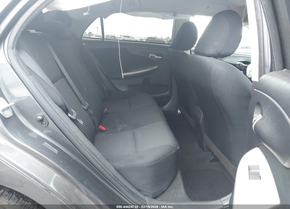 2010 TOYOTA COROLLA S VIN: 1NXBU4EE9AZ261657