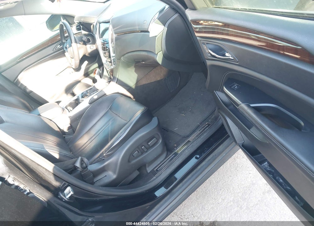 2013 CADILLAC SRX PERFORMANCE COLLECTION VIN: 3GYFNDE30DS634410