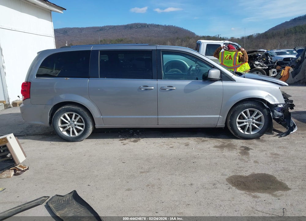 2019 DODGE GRAND CARAVAN SXT VIN: 2C4RDGCG7KR744054