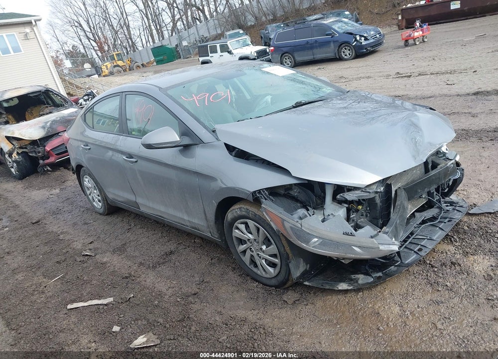 2018 HYUNDAI ELANTRA SE VIN: 5NPD74LF3JH274558