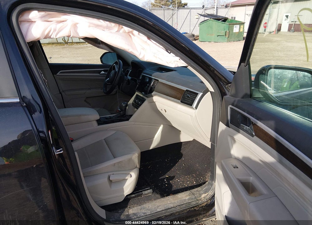2022 VOLKSWAGEN ATLAS 3.6L V6 SE W/TECHNOLOGY VIN: 1V2HR2CA4NC547124