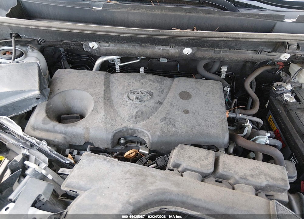 2020 TOYOTA RAV4 XLE VIN: 2T3W1RFV4LC083660