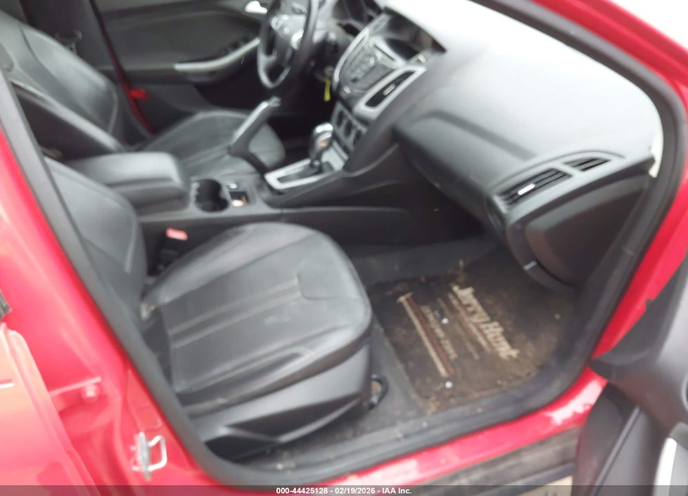 2013 FORD FOCUS SE VIN: 1FADP3K24DL213556