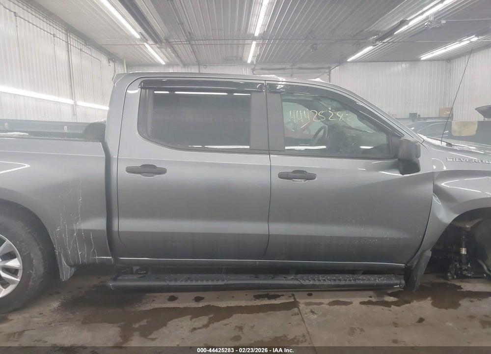 2021 CHEVROLET SILVERADO 1500 4WD  SHORT BED CUSTOM VIN: 3GCPYBEK9MG284159