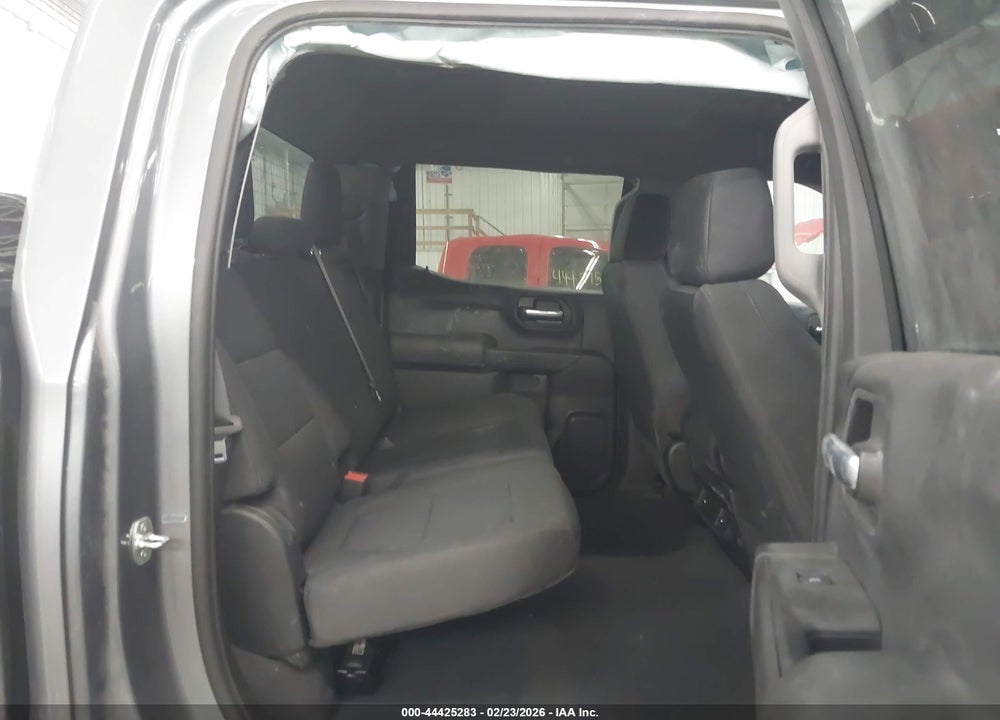 2021 CHEVROLET SILVERADO 1500 4WD  SHORT BED CUSTOM VIN: 3GCPYBEK9MG284159