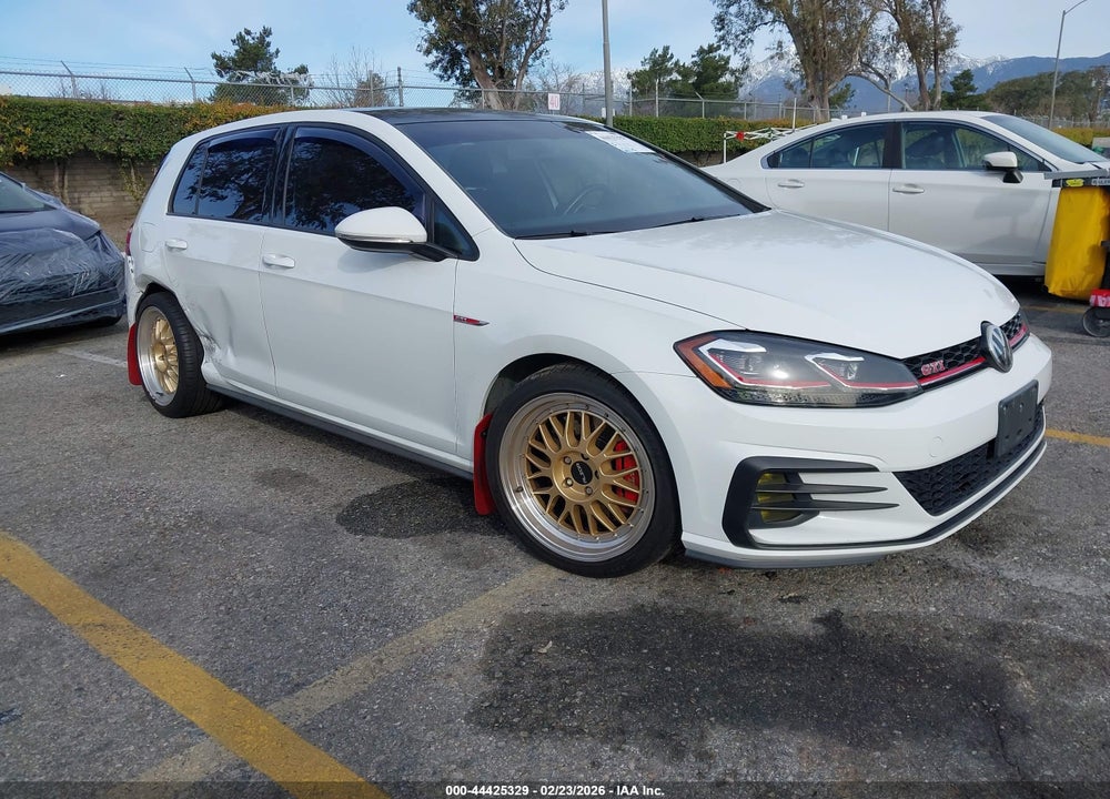 2018 VOLKSWAGEN GOLF GTI 2.0T AUTOBAHN/2.0T S/2.0T SE VIN: 3VW447AU1JM263982