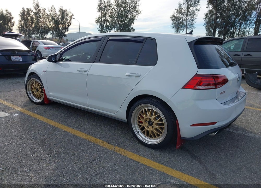 2018 VOLKSWAGEN GOLF GTI 2.0T AUTOBAHN/2.0T S/2.0T SE VIN: 3VW447AU1JM263982