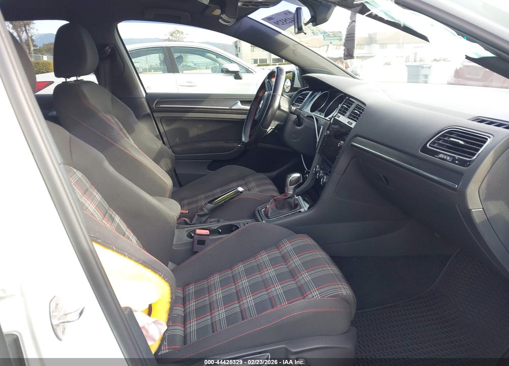 2018 VOLKSWAGEN GOLF GTI 2.0T AUTOBAHN/2.0T S/2.0T SE VIN: 3VW447AU1JM263982