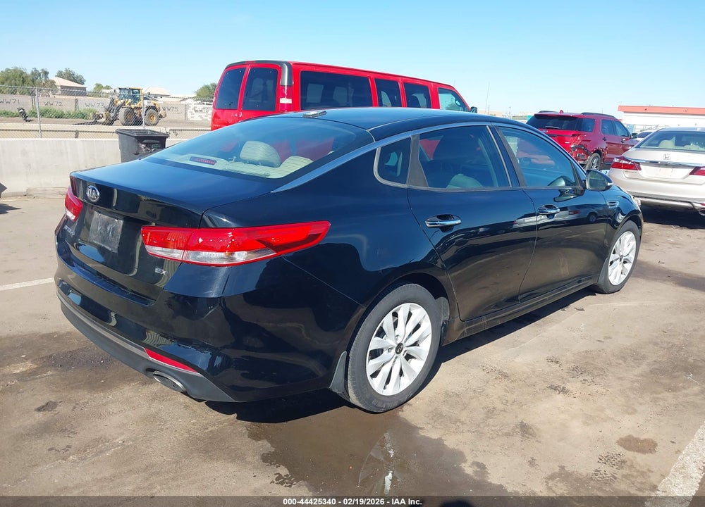 2016 KIA OPTIMA EX VIN: 5XXGU4L34GG079309