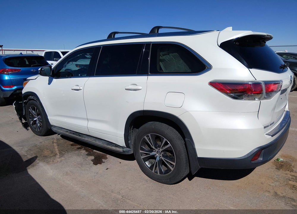 2016 TOYOTA HIGHLANDER XLE V6 VIN: 5TDKKRFH0GS140240