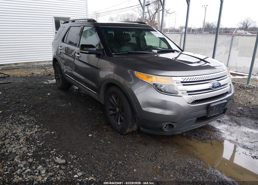 2011 FORD EXPLORER XLT VIN: 1FMHK8D8XBGA74981