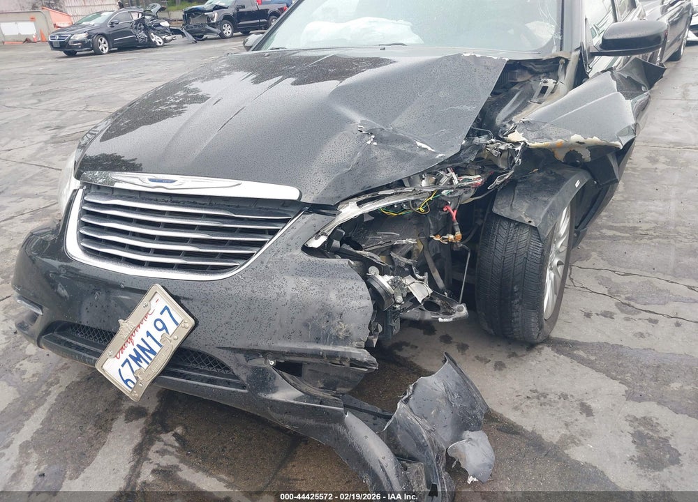 2012 CHRYSLER 200 LX VIN: 1C3CCBAB4CN112912