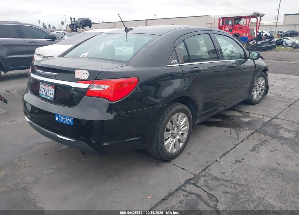 2012 CHRYSLER 200 LX VIN: 1C3CCBAB4CN112912