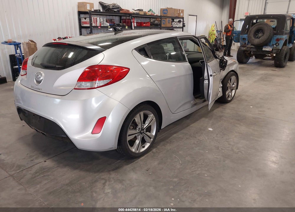 2017 HYUNDAI VELOSTER VALUE EDITION VIN: KMHTC6ADXHU317440