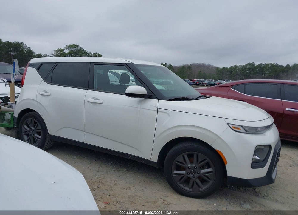 2021 KIA SOUL S VIN: KNDJ23AU4M7147579