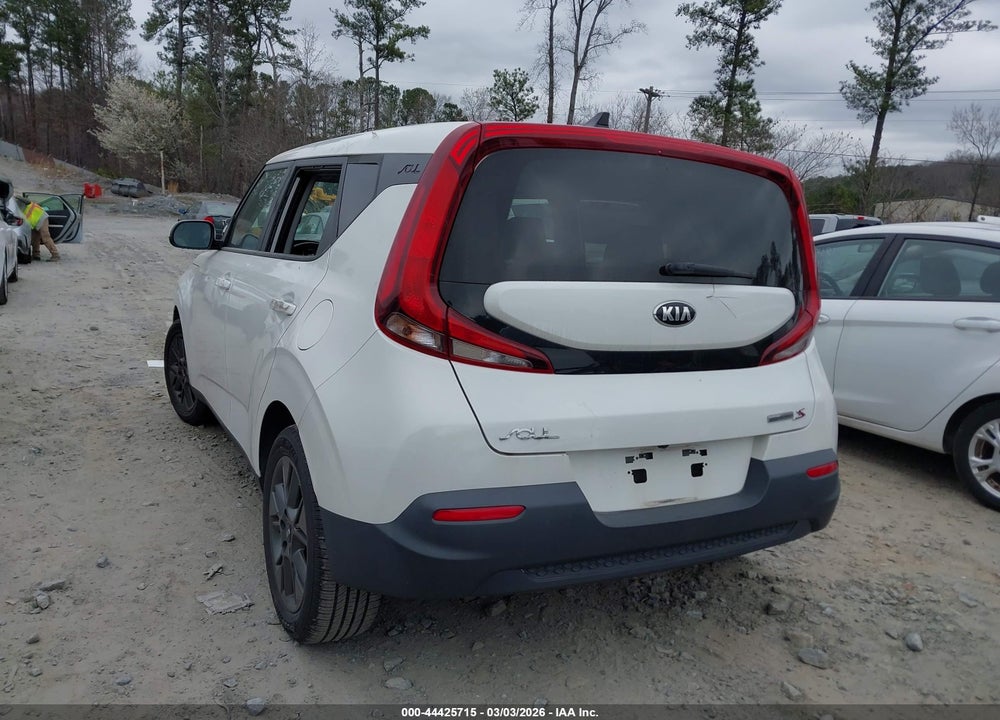 2021 KIA SOUL S VIN: KNDJ23AU4M7147579