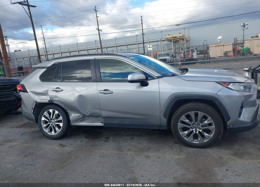 2020 TOYOTA RAV4 XLE PREMIUM VIN: JTMC1RFV6LD057446