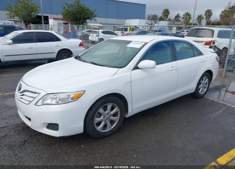 2011 TOYOTA CAMRY LE VIN: 4T1BF3EK5BU778109