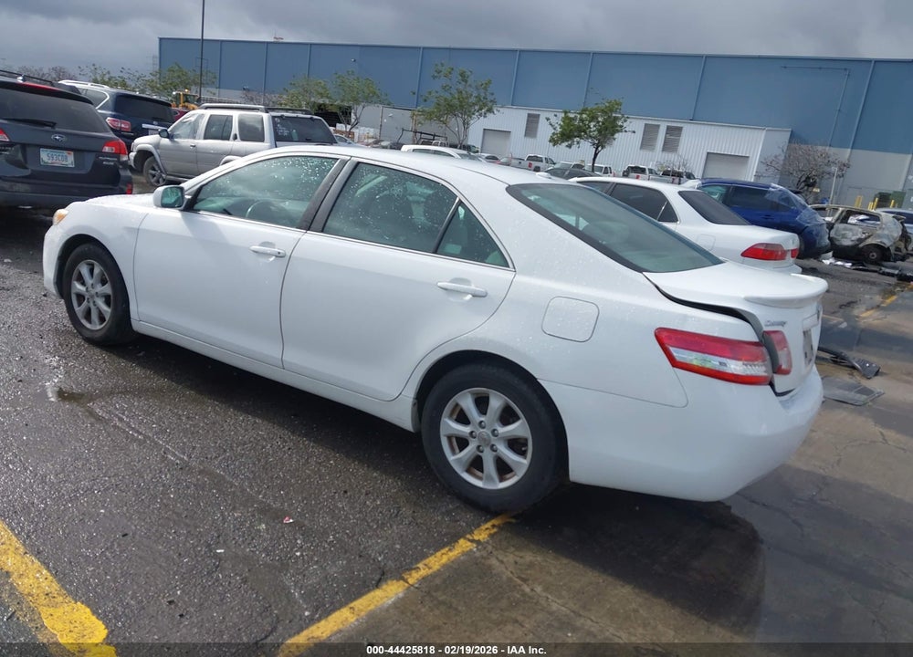 2011 TOYOTA CAMRY LE VIN: 4T1BF3EK5BU778109