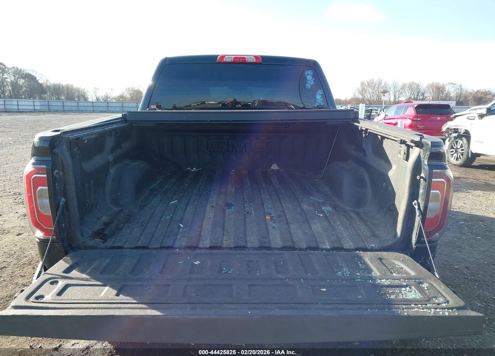 2018 GMC SIERRA 1500 SLT VIN: 3GTU2NEC2JG491874