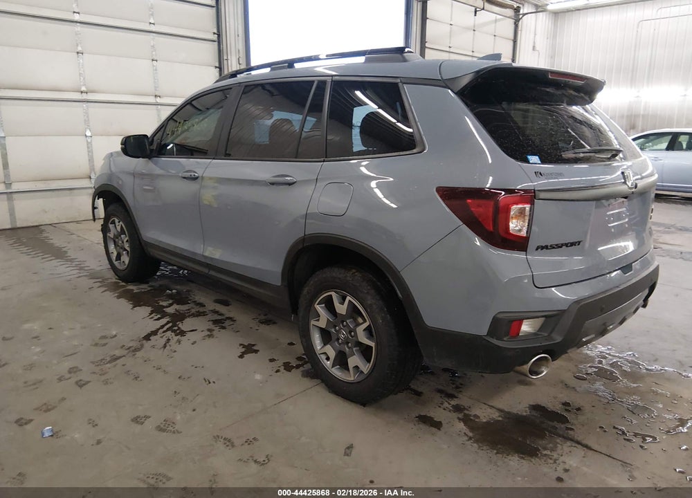 2023 HONDA PASSPORT AWD TRAILSPORT VIN: 5FNYF8H67PB032321