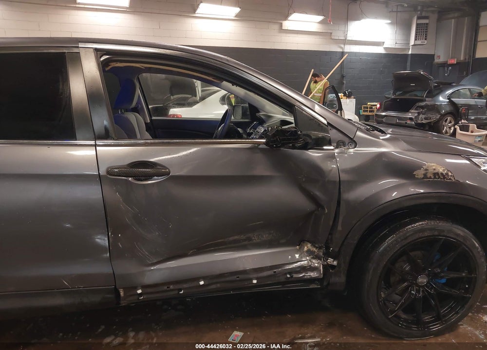 2016 HONDA CR-V LX VIN: 5J6RM4H36GL130594