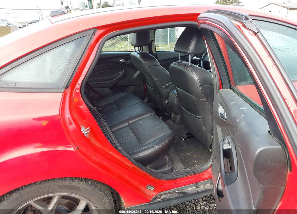 2014 FORD FOCUS SE VIN: 1FADP3F24EL123934