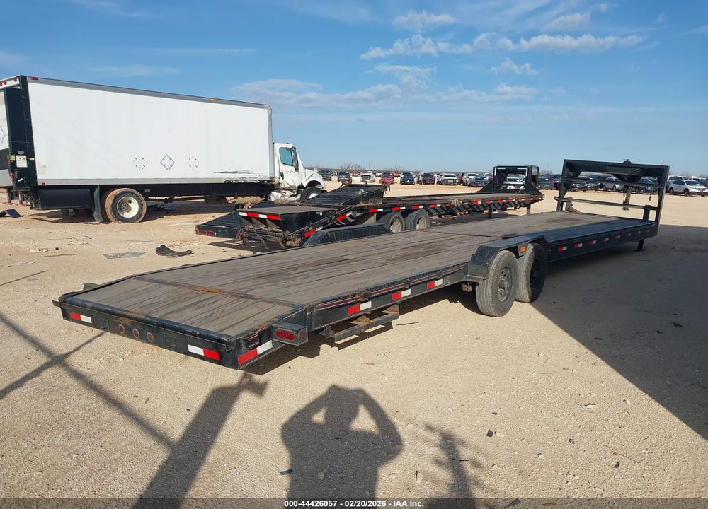 2025 TRIPLE R GOOSENECK FLATBED VIN: 59N1G342XSB024350