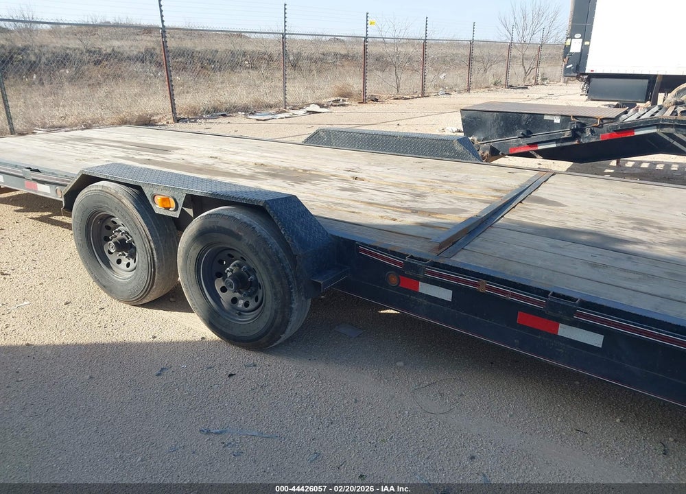 2025 TRIPLE R GOOSENECK FLATBED VIN: 59N1G342XSB024350