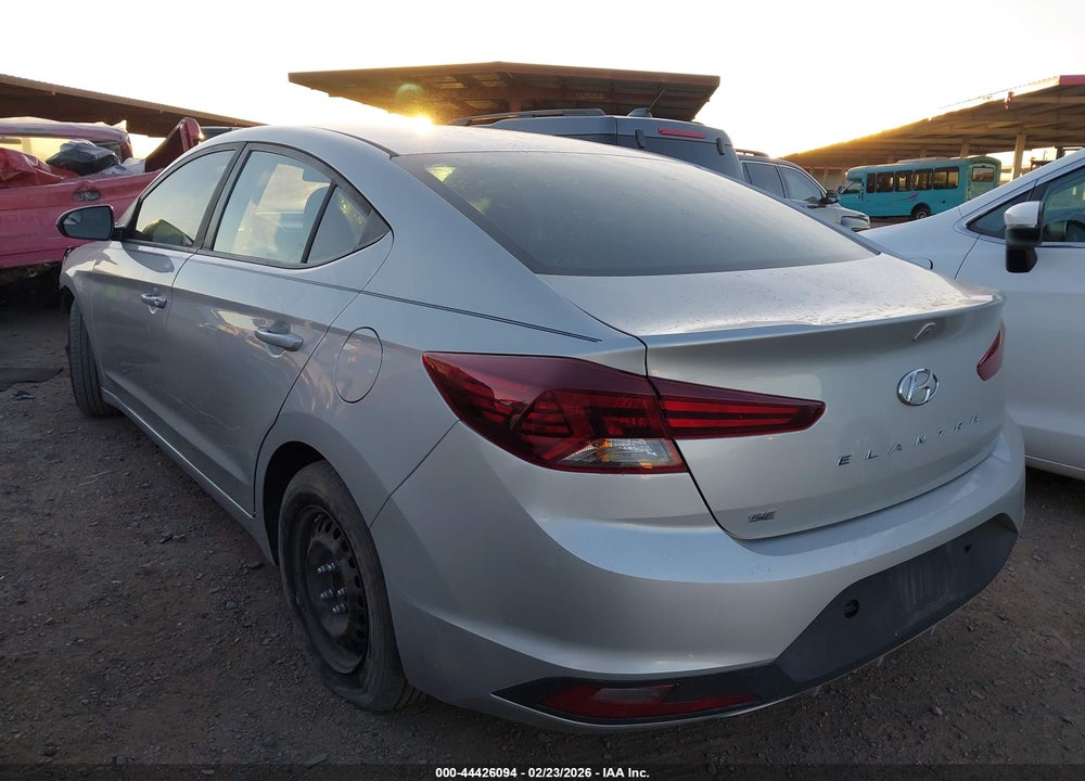 2019 HYUNDAI ELANTRA SE VIN: 5NPD74LF0KH442075
