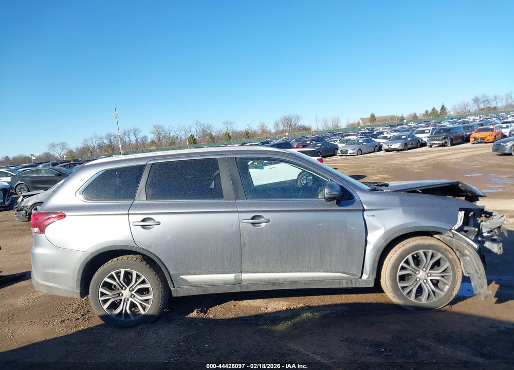 2016 MITSUBISHI OUTLANDER GT VIN: JA4JZ4AX7GZ001823