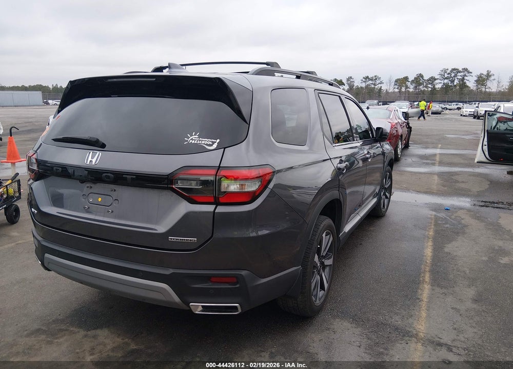 2024 HONDA PILOT TOURING VIN: 5FNYG1H74RB037895