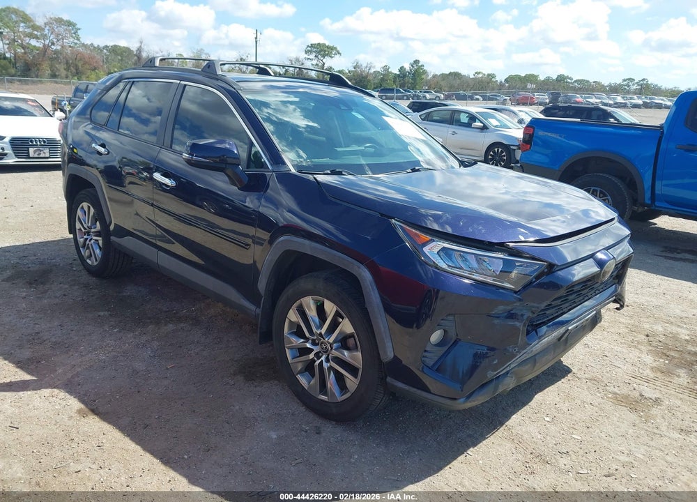 2019 TOYOTA RAV4 XLE PREMIUM VIN: 2T3C1RFVXKW017839