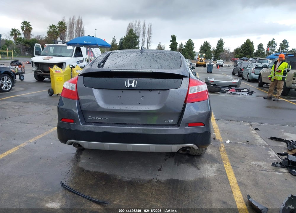 2015 HONDA CROSSTOUR EX-L V6 VIN: 5J6TF1H58FL001965