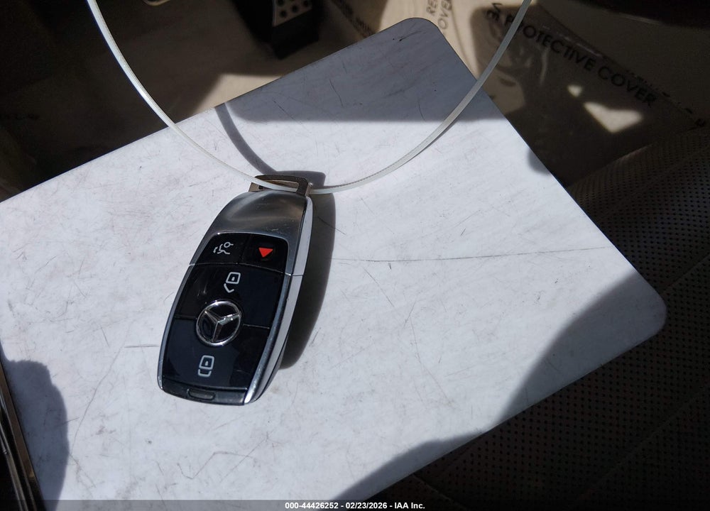 2018 MERCEDES-BENZ S 560 VIN: WDDUG8DB2JA380743