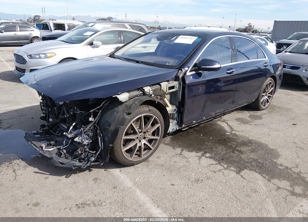2018 MERCEDES-BENZ S 560 VIN: WDDUG8DB2JA380743