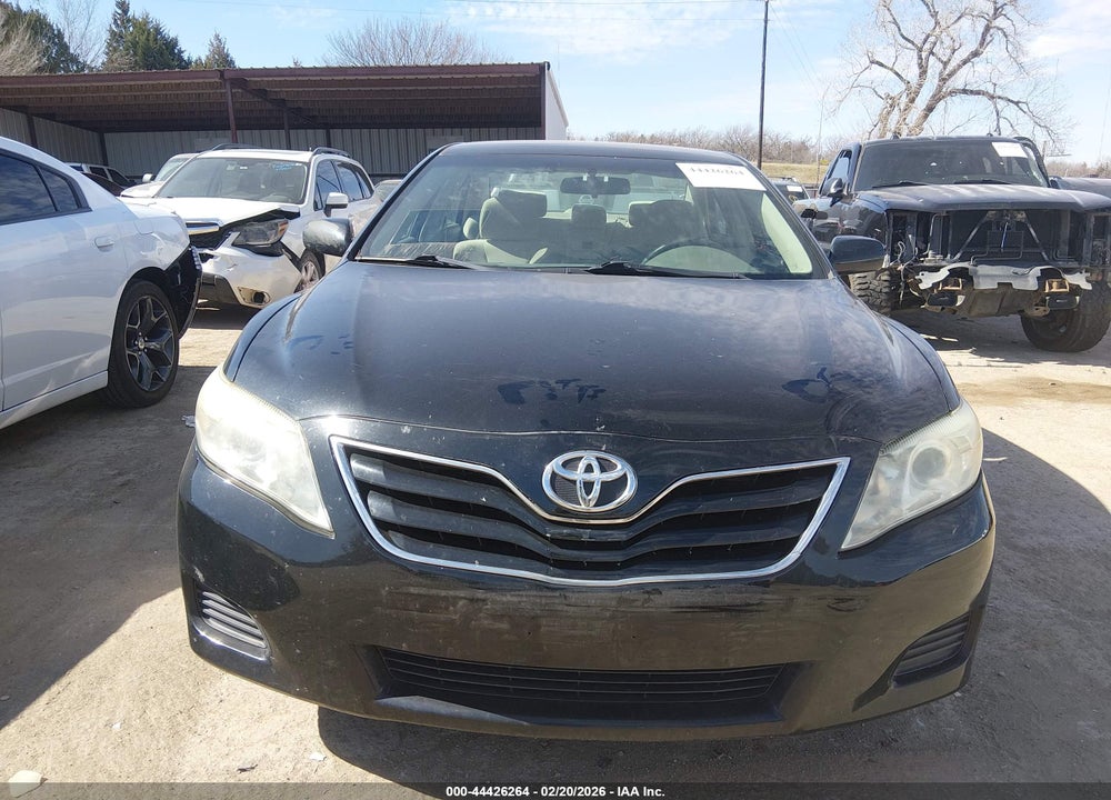 2011 TOYOTA CAMRY VIN: 4T1BF3EK2BU160276