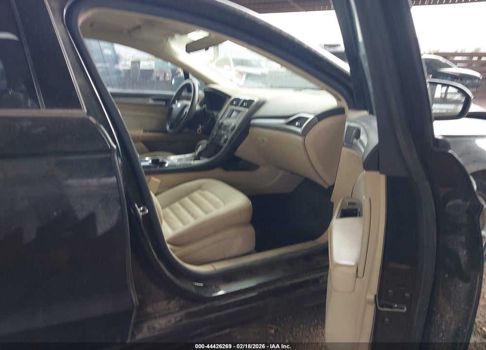 2014 FORD FUSION SE VIN: 3FA6P0H78ER221172