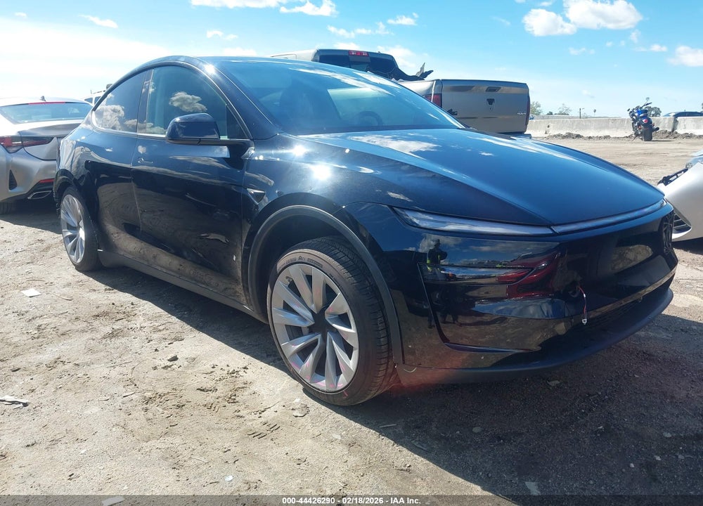 2026 TESLA MODEL Y PREMIUM REAR-WHEEL DRIVE/STANDARD REAR-WHEEL DRIVE VIN: 7SAYGDED2TF437380