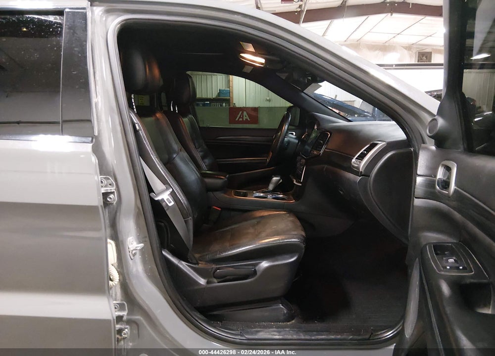 2019 JEEP GRAND CHEROKEE ALTITUDE 4X4 VIN: 1C4RJFAG8KC613536