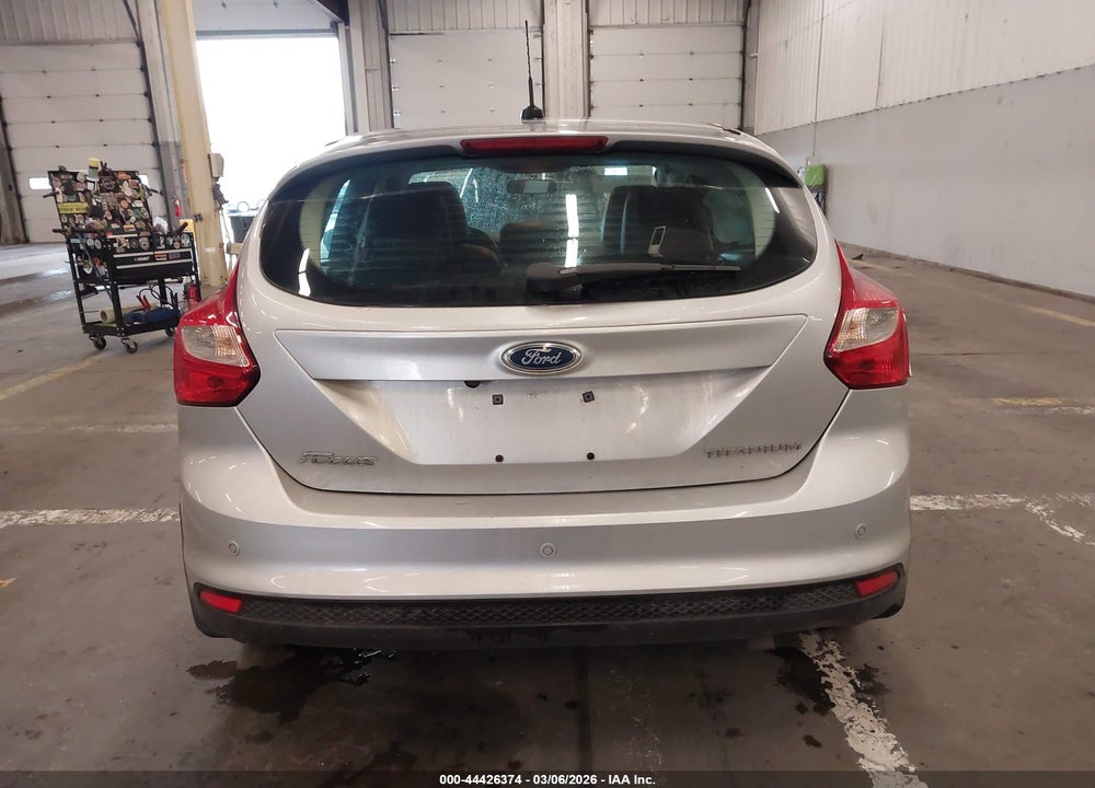 2014 FORD FOCUS TITANIUM VIN: 1FADP3N28EL463475