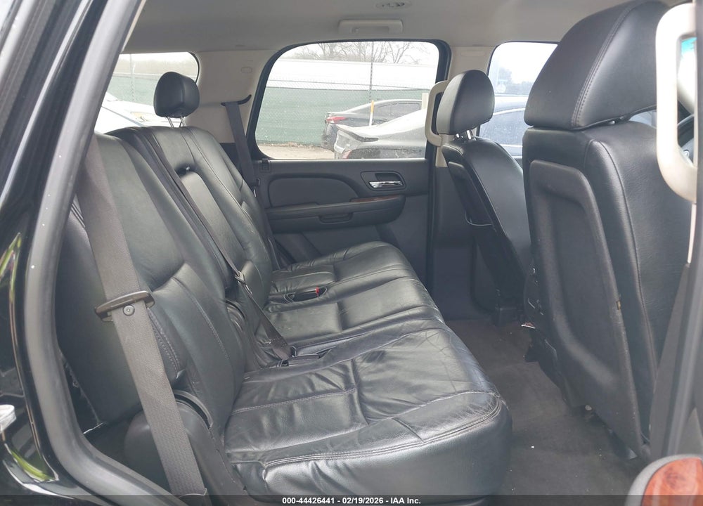 2009 CHEVROLET TAHOE LT1 VIN: 1GNEC23349R154581